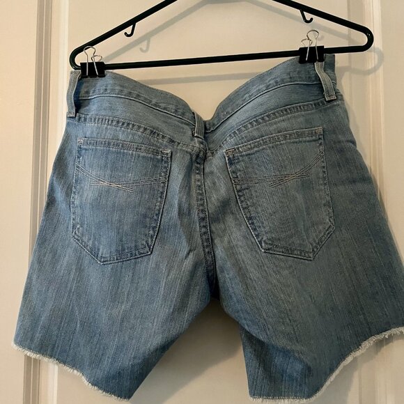 Gap Jean Shorts - Picture 2 of 3